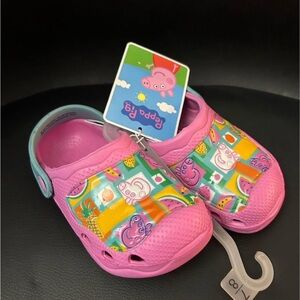 NEW with tags Peppa Pig Kids Clogs available in 7/8